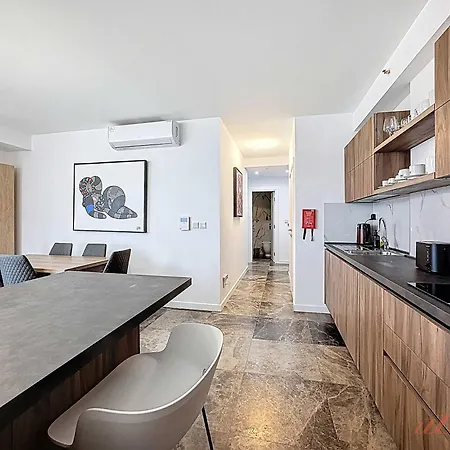St Julians Penthouse With Private Pool Appartamento