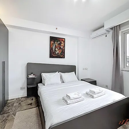 St Julians Penthouse With Private Pool *