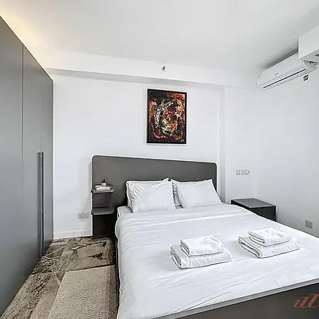 St Julians Penthouse With Private Pool Appartamento